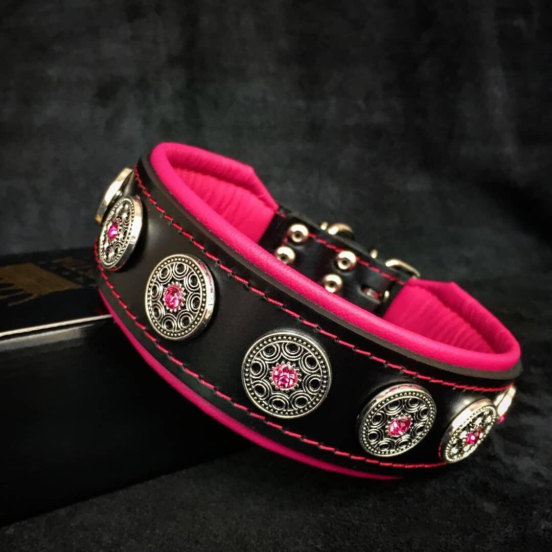 "Bijou" collar black &amp; pink