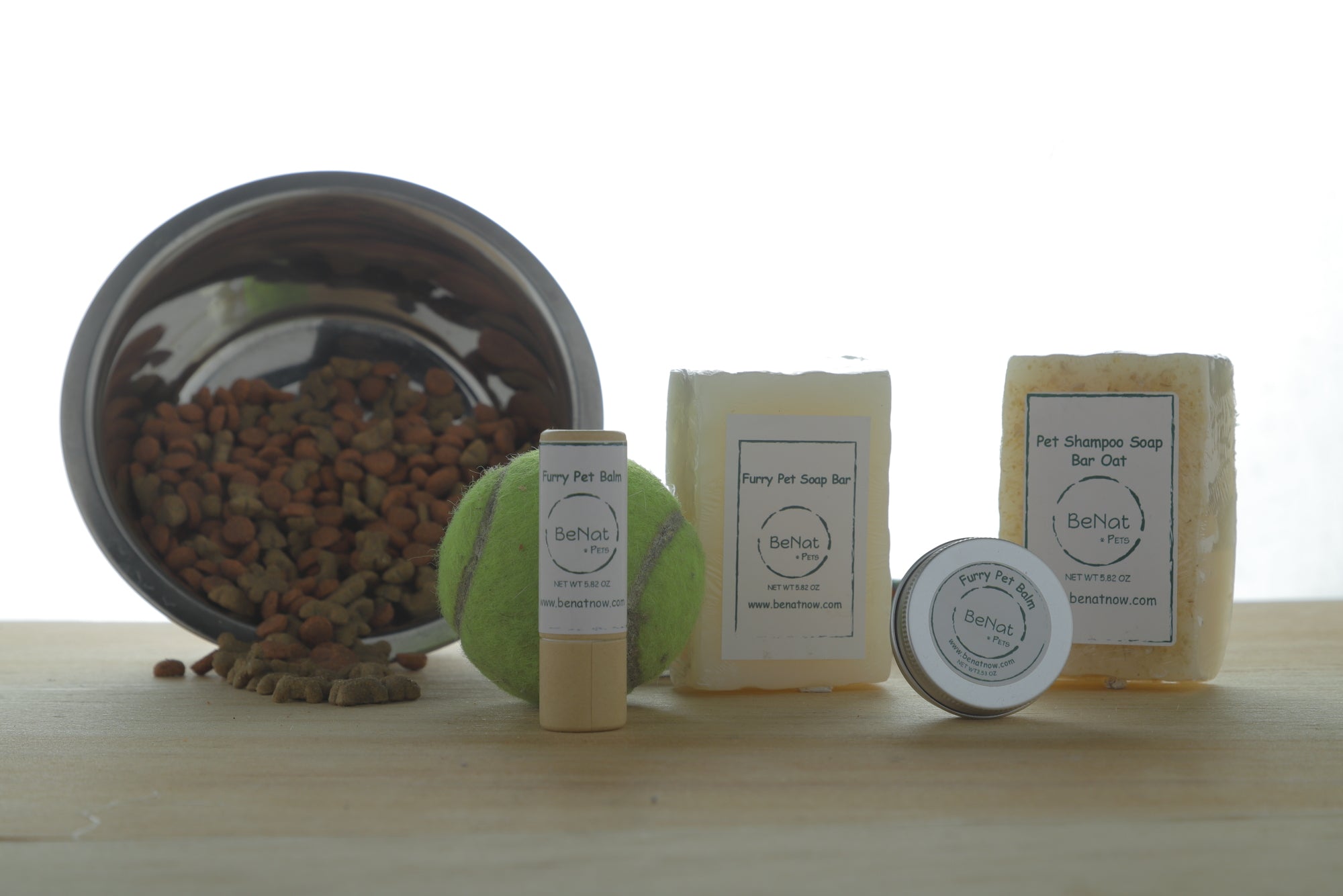BeNat Pets. Paquete de 3 productos de cuidado para mascotas.